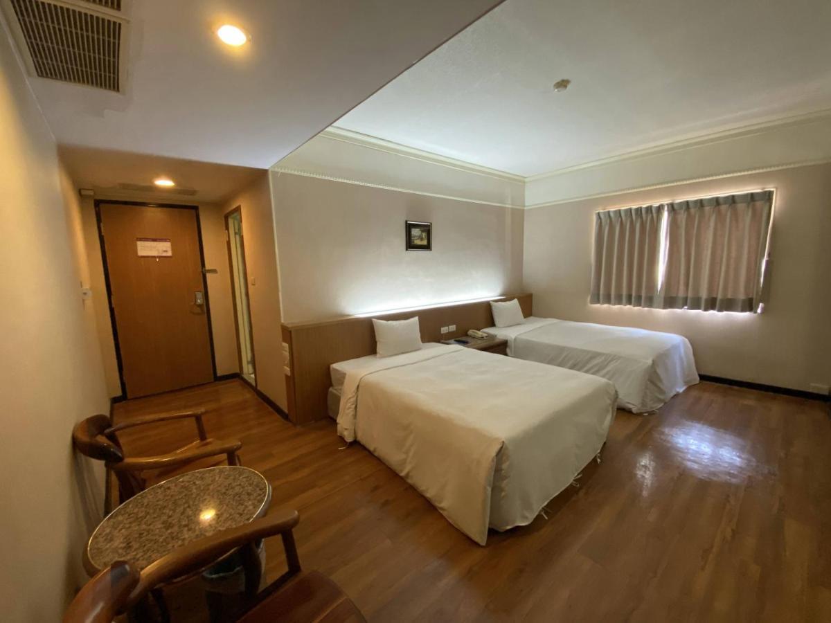 Tapeng Bay Holiday Hotel Donggang Exterior foto